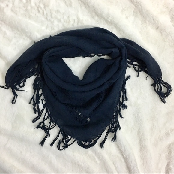 Hollister Accessories - Hollister scarf